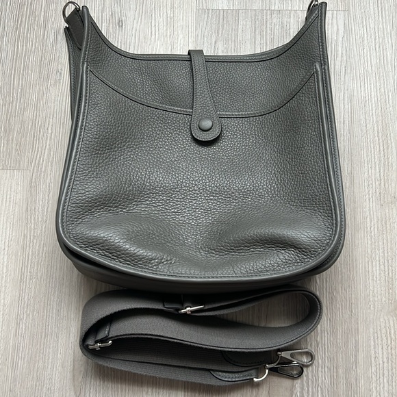 Hermes Evelyne III - Grey - Picture 3 of 7